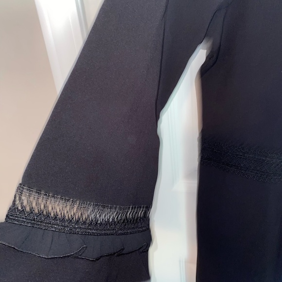 Dress - Picture 7 of 9